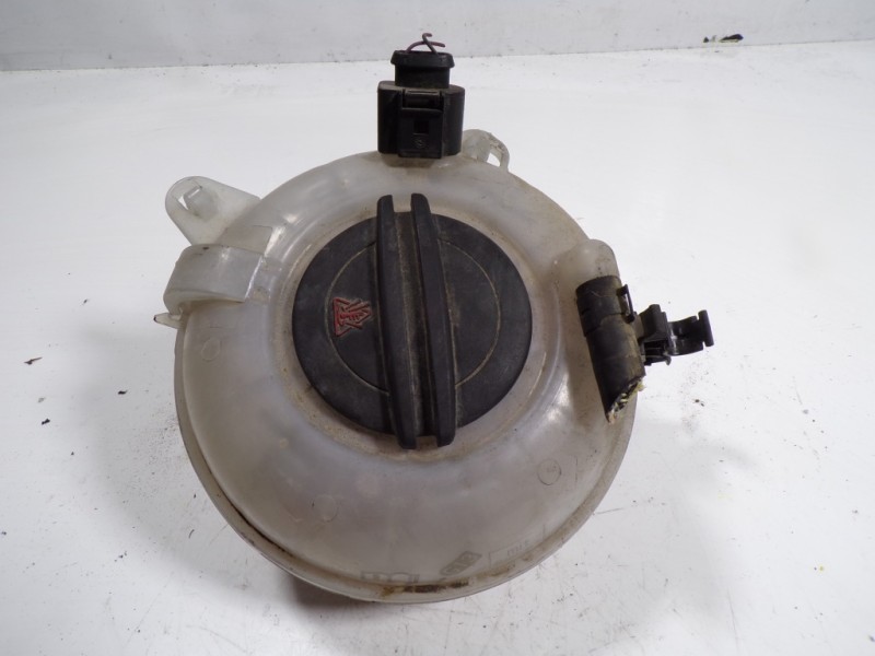 Recambio de deposito expansion para volkswagen golf vii sportsvan 1.6 16v tdi dpf referencia OEM IAM 5Q0121407T  