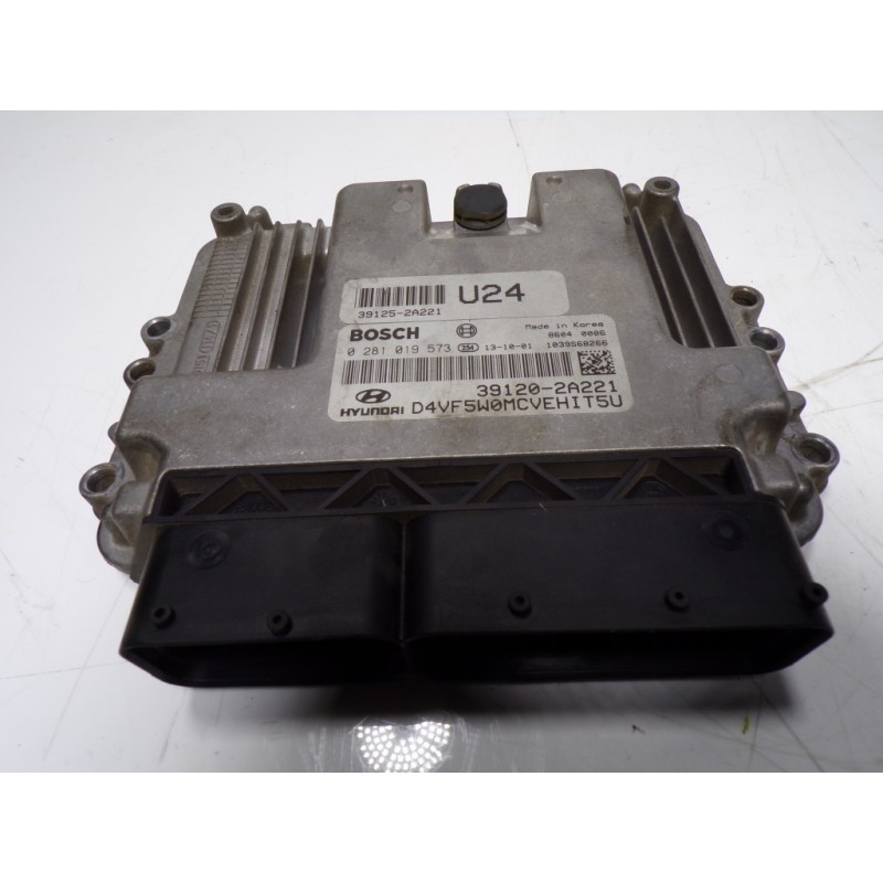 Recambio de centralita motor uce para hyundai i40 1.7 crdi cat referencia OEM IAM 391202A221 0281019573 