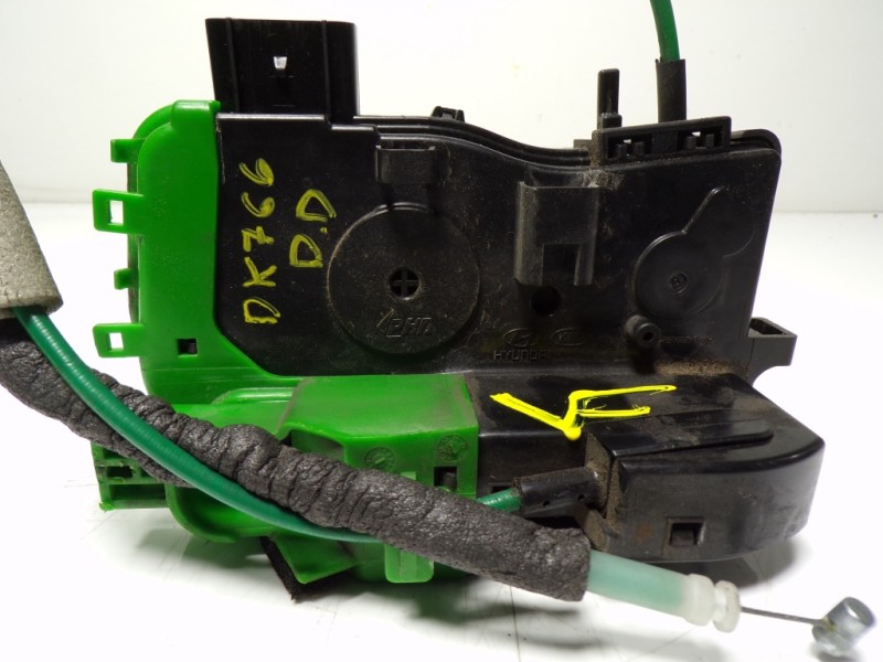 Recambio de cerradura puerta delantera derecha para hyundai i40 1.7 crdi cat referencia OEM IAM 813203Z020 813203Z020 