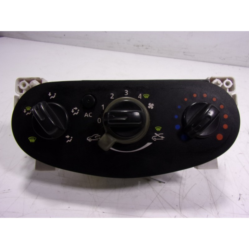 Recambio de mando calefaccion / aire acondicionado para dacia duster ambiance 4x2 referencia OEM IAM 275109055R X90PH2AC 