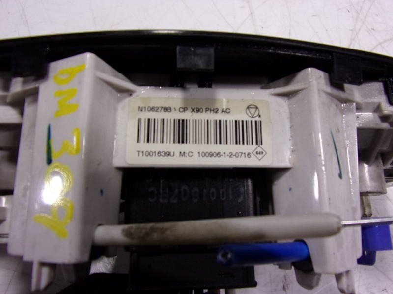 Recambio de mando calefaccion / aire acondicionado para dacia duster ambiance 4x2 referencia OEM IAM 275109055R X90PH2AC 