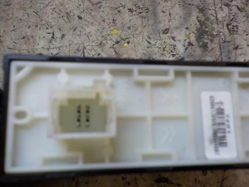 Recambio de modulo electronico para peugeot 208 active referencia OEM IAM 96758773XU 96758773XU 