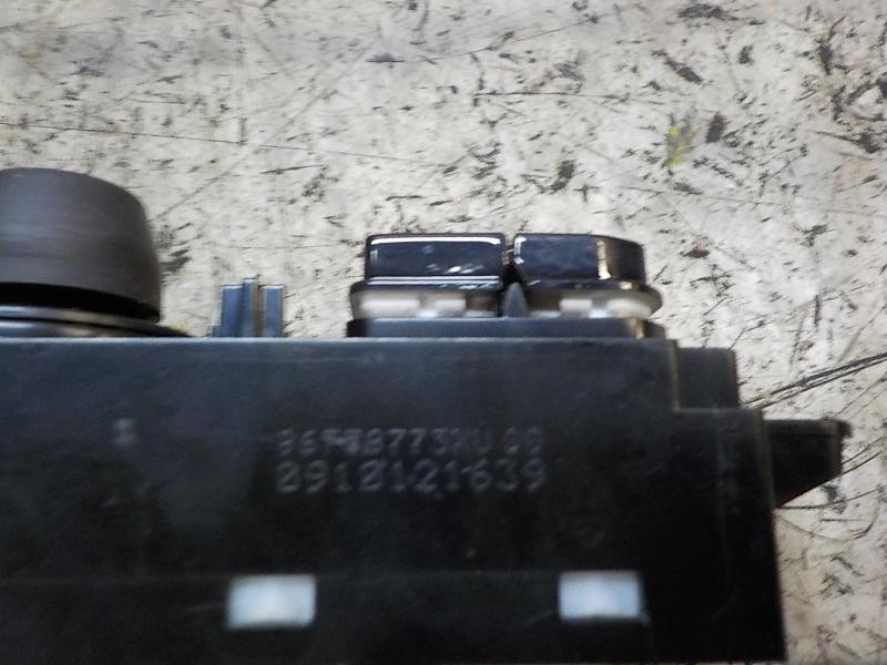 Recambio de modulo electronico para peugeot 208 active referencia OEM IAM 96758773XU 96758773XU 