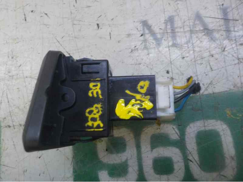 Recambio de mando elevalunas delantero izquierdo para fiat nuova 500 (150) 1.2 cat referencia OEM IAM   