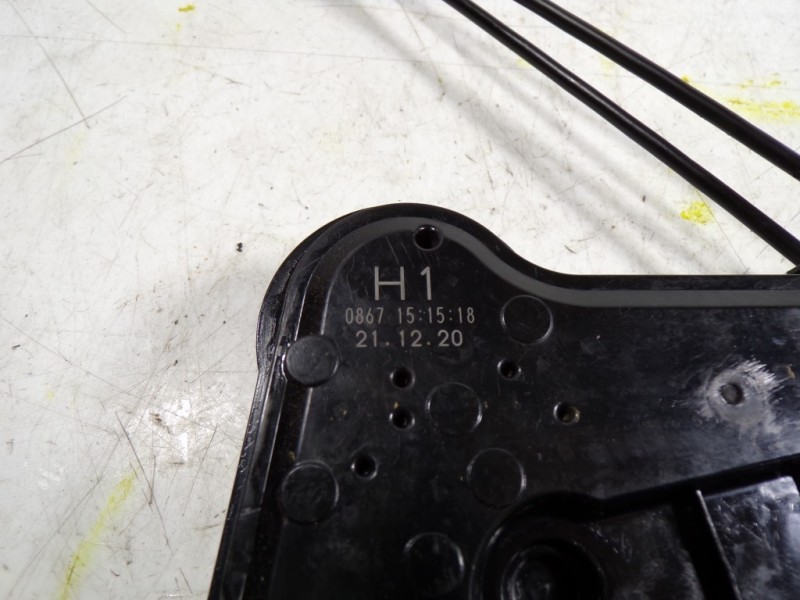 Recambio de cerradura puerta delantera derecha para toyota hilux (3b/3c/3d) doble cabina referencia OEM IAM 6903002600  