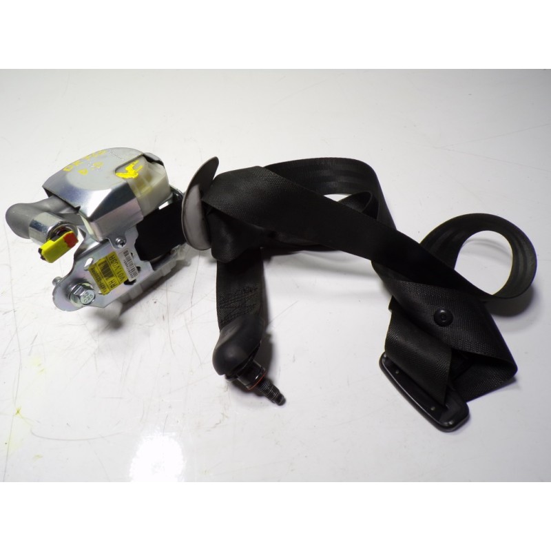 Recambio de cinturon seguridad delantero derecho para hyundai i40 1.7 crdi cat referencia OEM IAM 888203Z000RY 888203Z000RY 8882
