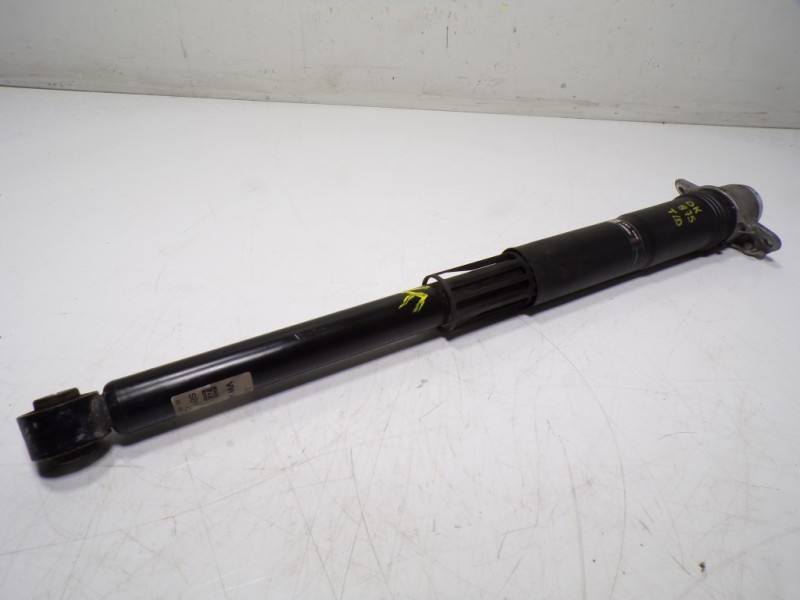 Recambio de amortiguador trasero derecho para skoda kamiq (nw4) 1.0 tsi referencia OEM IAM 2Q0513049CK 2Q0512013DF 
