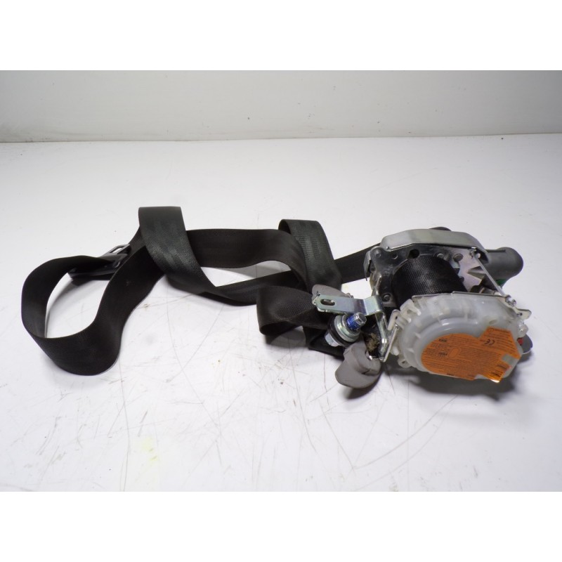 Recambio de cinturon seguridad delantero izquierdo para hyundai i40 1.7 crdi cat referencia OEM IAM 888103Z000RY 888103Z000RY 88