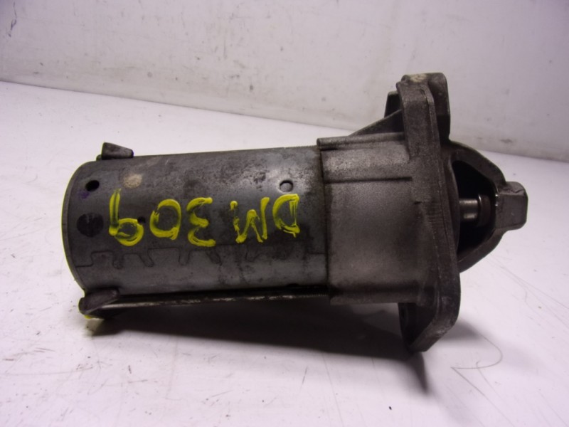 Recambio de motor arranque para dacia duster ambiance 4x2 referencia OEM IAM 233000603R  