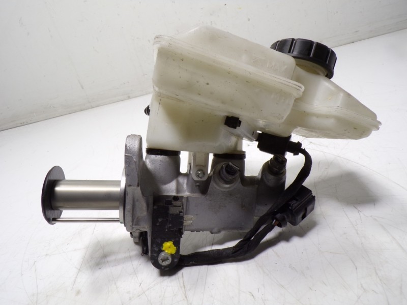 Recambio de bomba freno para skoda kamiq (nw4) 1.0 tsi referencia OEM IAM 5Q1614019ACREP 2Q1611301 