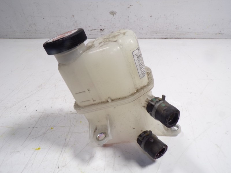 Recambio de deposito expansion para toyota prius+ advance referencia OEM IAM G92A047011  