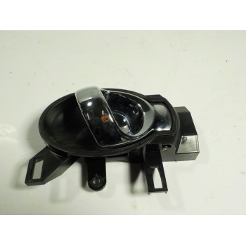 MANETA INTERIOR DELANTERA DERECHA 80670BA61A 