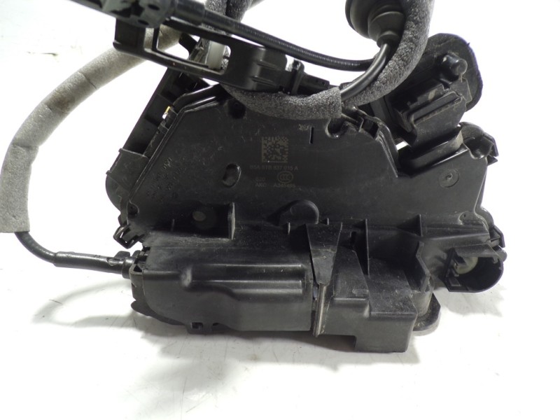 Recambio de cerradura puerta delantera izquierda para volkswagen caddy furgón/kombi 2.0 tdi referencia OEM IAM 5TB837015A 5TB837