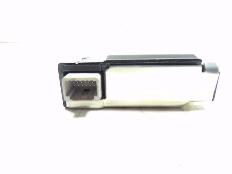 Recambio de modulo electronico para toyota prius+ advance referencia OEM IAM 8646C47050 8646C47050 0365007893