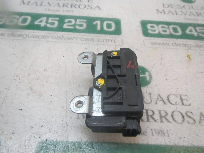 Recambio de motor c/c delantero derecho para hyundai h1 kasten (flügeltüren h.) referencia OEM IAM 957404A050  