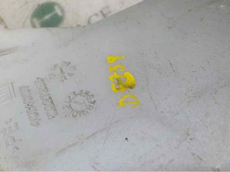 Recambio de deposito limpia para opel insignia sports tourer cosmo referencia OEM IAM   