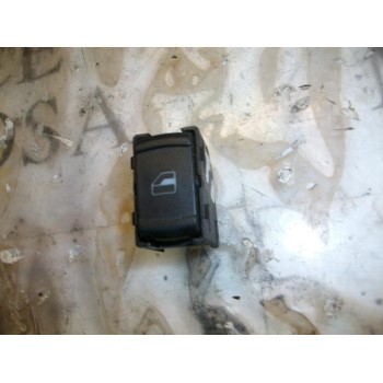 MANDO ELEVALUNAS TRASERO DERECHO 