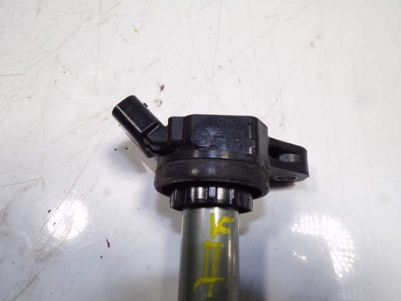 Recambio de bobina para toyota prius+ advance referencia OEM IAM 9091902258 9091982258 10R035444