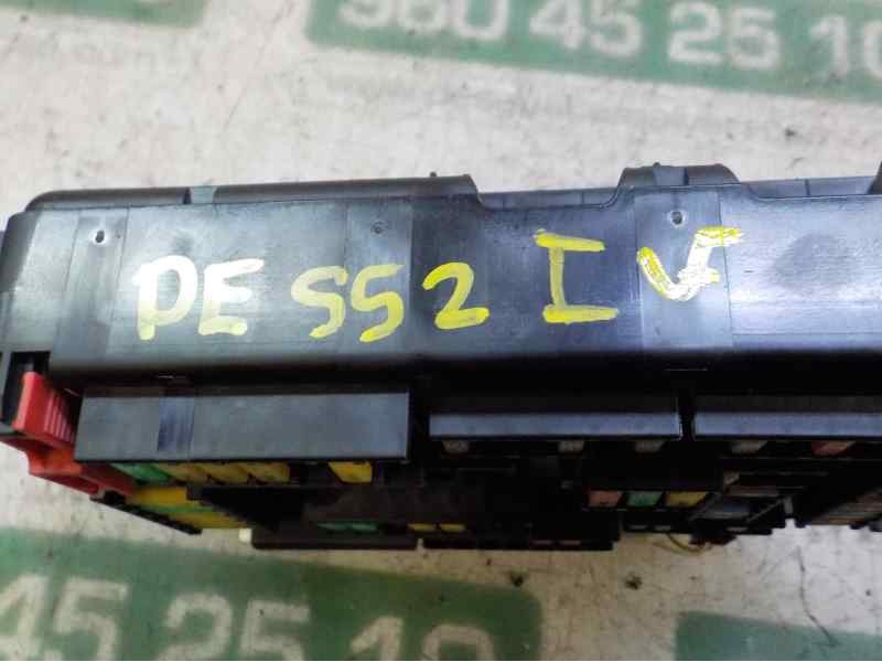 Recambio de caja reles / fusibles para bmw serie 3 lim. (f30) 320d referencia OEM IAM 61149259466 933788002 