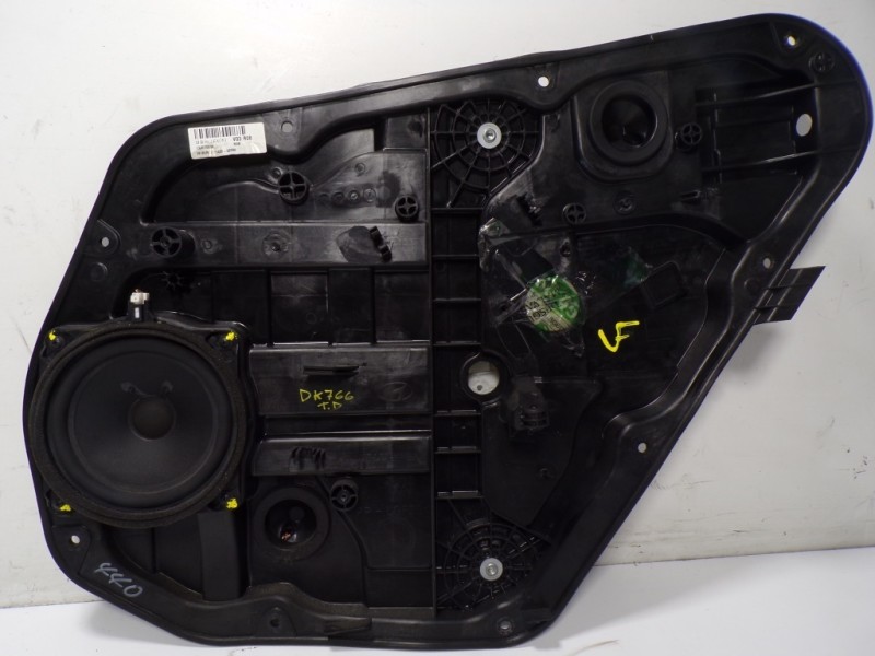 Recambio de elevalunas trasero derecho para hyundai i40 1.7 crdi cat referencia OEM IAM 834813Z000 13J070035 