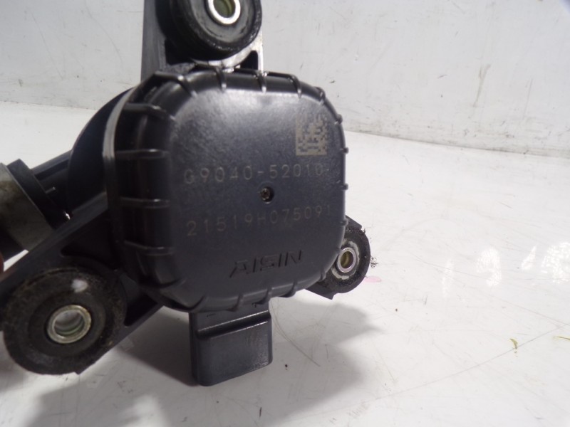 Recambio de motor electrico de agua para toyota prius+ advance referencia OEM IAM G904052010 G904052010 