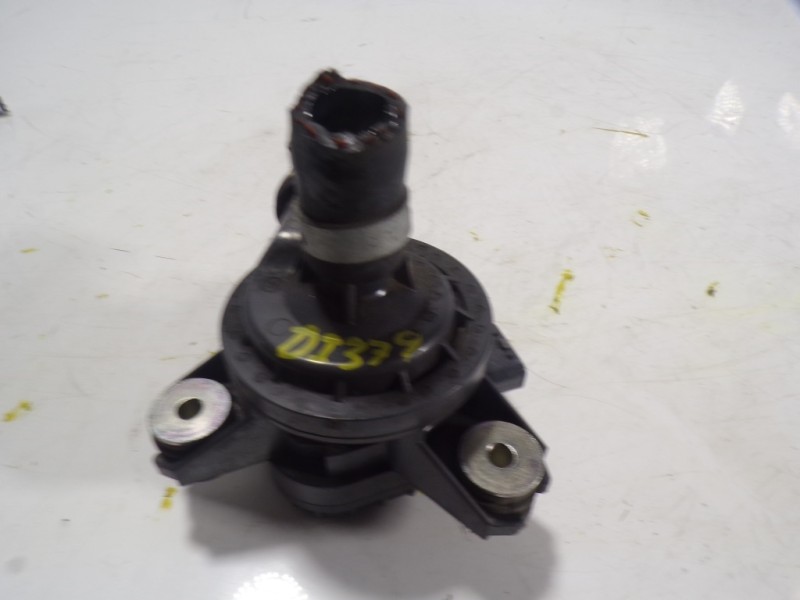 Recambio de motor electrico de agua para toyota prius+ advance referencia OEM IAM G904052010 G904052010 