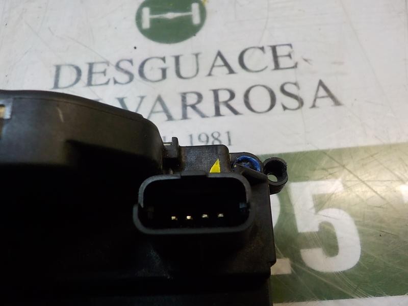 Recambio de cerradura puerta delantera derecha para renault scenic iii grand expression referencia OEM IAM 805020006R  