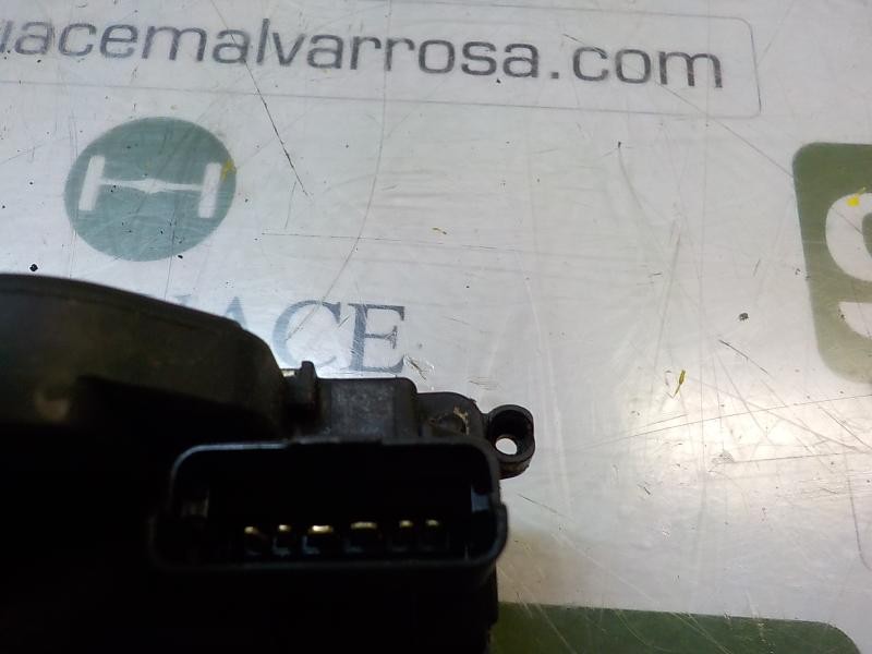 Recambio de cerradura puerta trasera derecha para renault scenic iii grand expression referencia OEM IAM 825020033R  