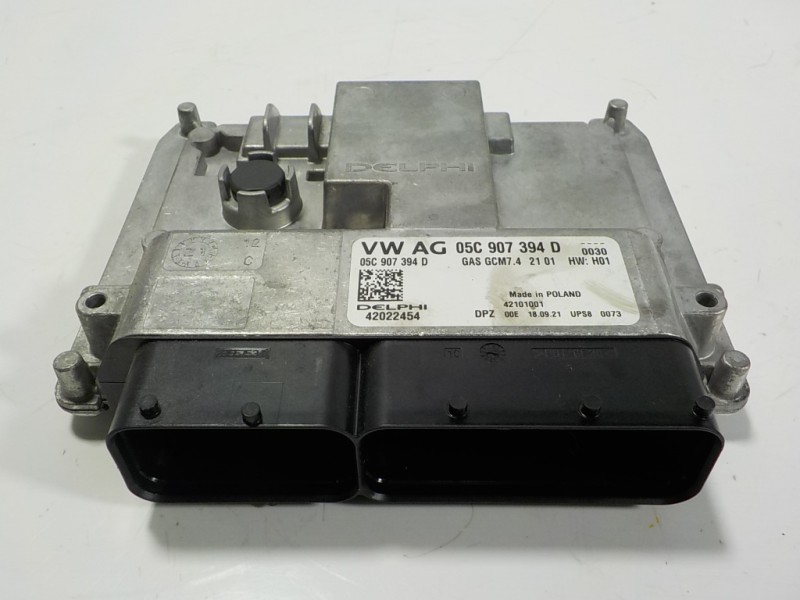 Recambio de centralita motor uce para skoda kamiq (nw4) 1.0 tsi referencia OEM IAM 05C906032M655 05C907394D 