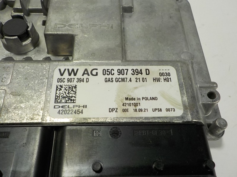 Recambio de centralita motor uce para skoda kamiq (nw4) 1.0 tsi referencia OEM IAM 05C906032M655 05C907394D 