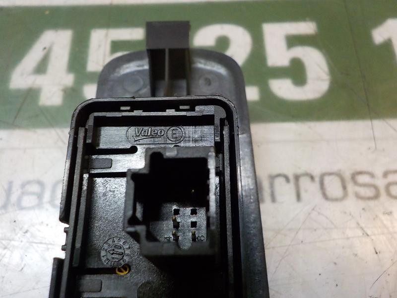 Recambio de mando elevalunas trasero izquierdo para renault scenic iii grand expression referencia OEM IAM 254010003R  