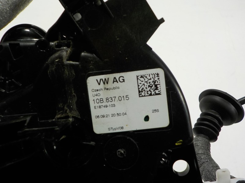 Recambio de cerradura puerta delantera izquierda para skoda kamiq (nw4) 1.0 tsi referencia OEM IAM 10B837015 10B837015 