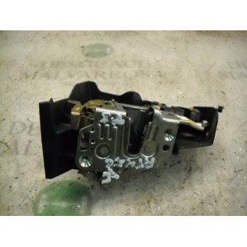 CERRADURA PUERTA TRASERA IZQUIERDA 