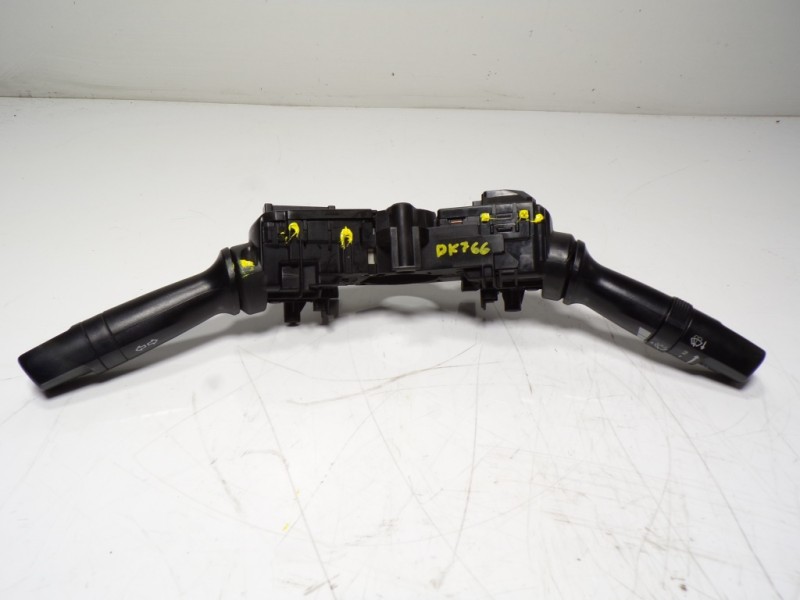 Recambio de mando intermitentes para hyundai i40 1.7 crdi cat referencia OEM IAM 934202Y610 934103Z001 934103Z001