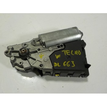 MOTOR TECHO ELECTRICO 95556400100 8D0959591C 