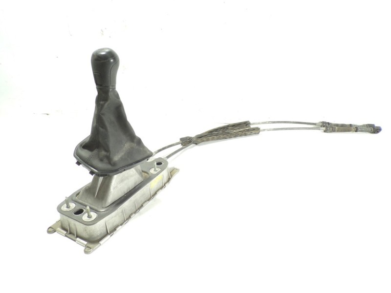 Recambio de palanca cambio para volkswagen caddy furgón/kombi 2.0 tdi referencia OEM IAM 1K0711050A 1T0711049BD 