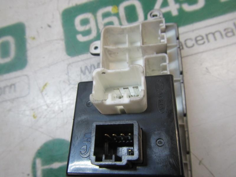 Recambio de modulo electronico para kia pro_cee´d 1.6 crdi cat referencia OEM IAM 933201H050EQ 933001H025EQ 