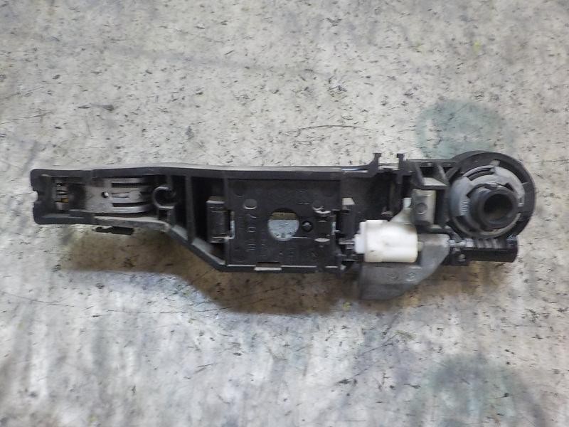 Recambio de maneta exterior delantera derecha para renault clio iii 1.5 dci diesel referencia OEM IAM   