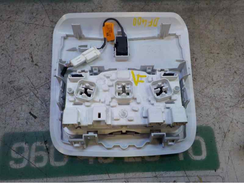 Recambio de piloto interior para peugeot 208 1.6 blue-hdi fap referencia OEM IAM   