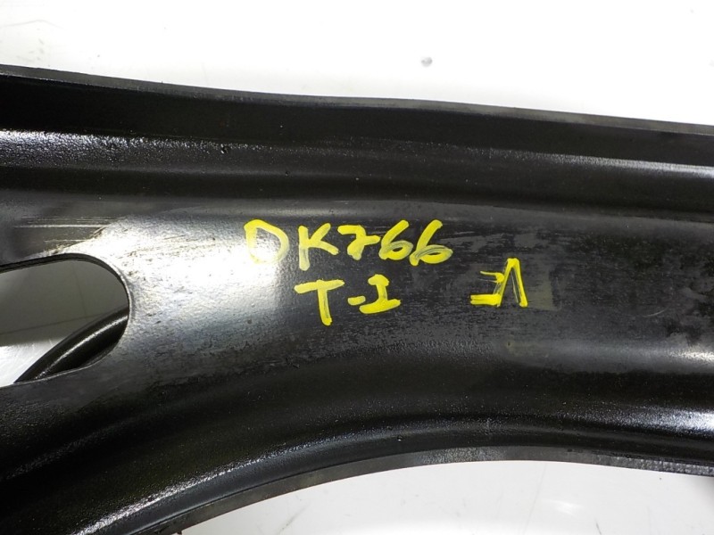 Recambio de mangueta trasera izquierda para hyundai i40 1.7 crdi cat referencia OEM IAM 527103Z010  527303S200