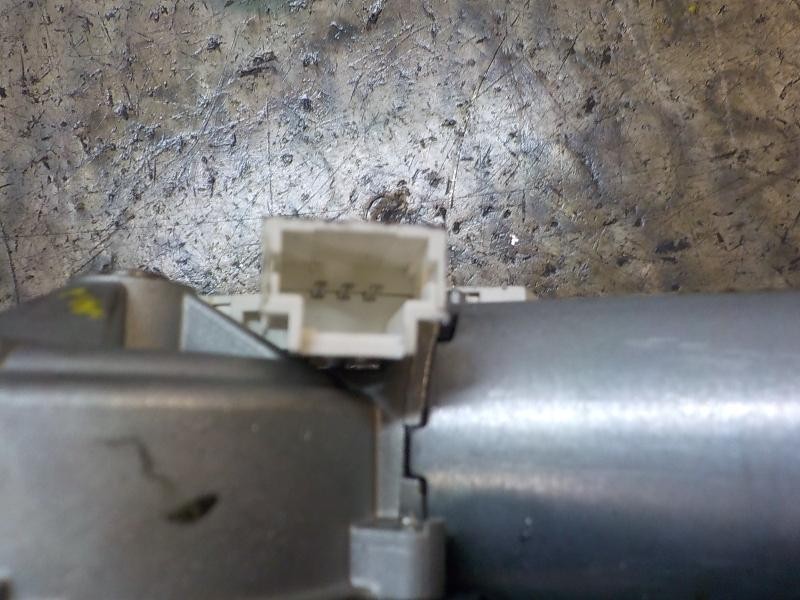 Recambio de motor limpia trasero para renault clio iii 1.5 dci diesel referencia OEM IAM   