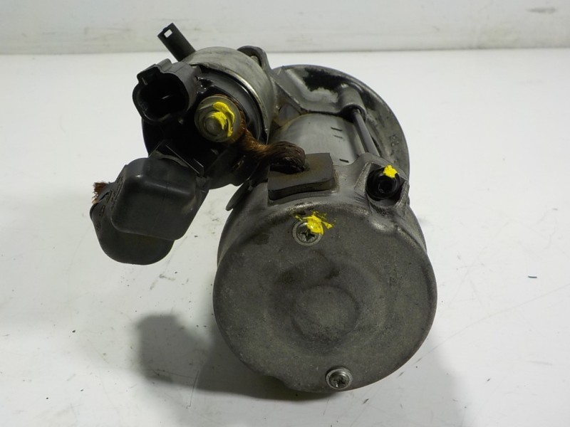 Recambio de motor arranque para hyundai i40 1.7 crdi cat referencia OEM IAM 361002A550  