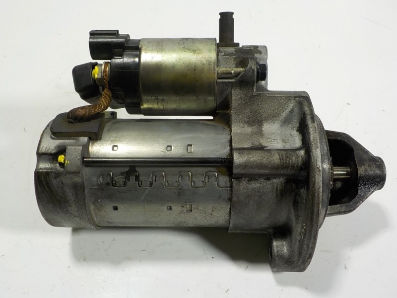 Recambio de motor arranque para hyundai i40 1.7 crdi cat referencia OEM IAM 361002A550  