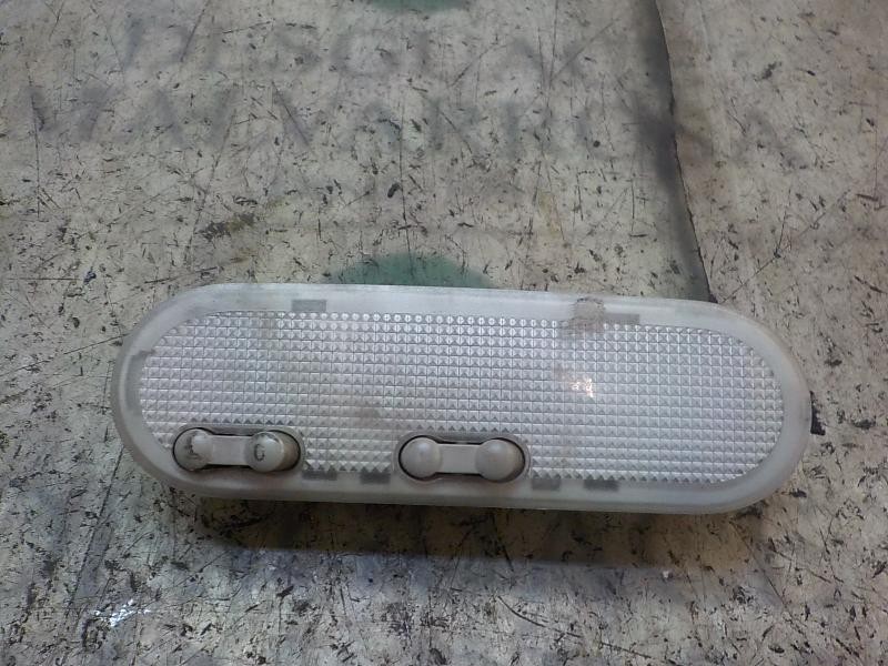 Recambio de piloto interior para renault clio iii 1.5 dci diesel referencia OEM IAM   