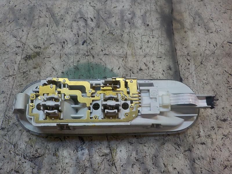 Recambio de piloto interior para renault clio iii 1.5 dci diesel referencia OEM IAM   