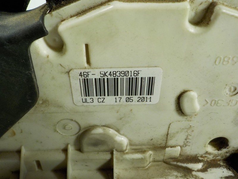 Recambio de cerradura puerta trasera derecha para volkswagen polo (6r1) 1.6 tdi referencia OEM IAM 5K4839016F 5K4839016F 