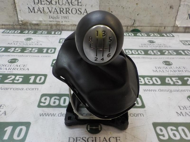 Recambio de palanca cambio para renault scenic iii grand expression referencia OEM IAM 8200739753  