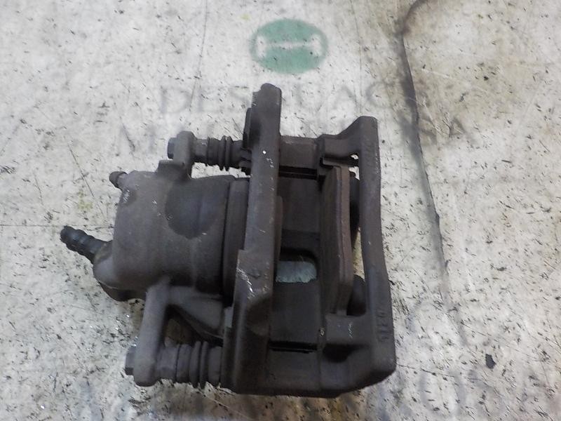 Recambio de pinza freno delantera derecha para renault clio iii 1.5 dci diesel referencia OEM IAM   