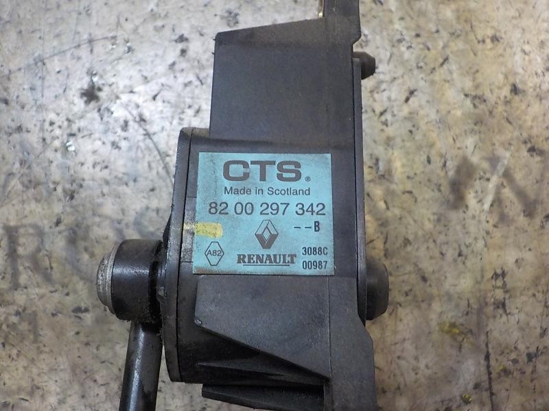Recambio de potenciometro pedal para renault clio iii 1.5 dci diesel referencia OEM IAM   