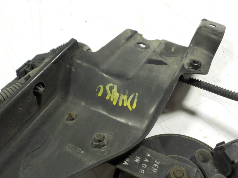 Recambio de travesaño superior para kia carens 2.0 turbodiesel cat referencia OEM IAM   